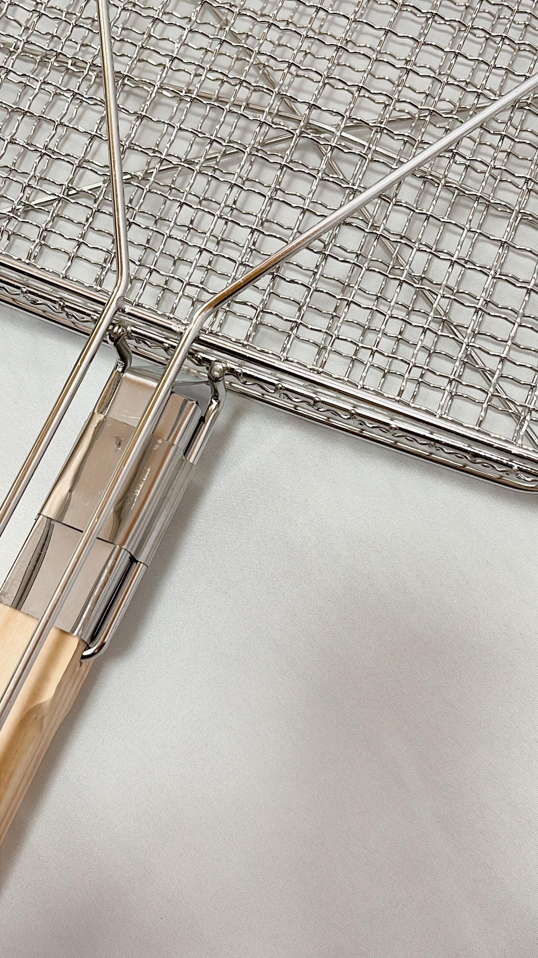 【TFS】業務用 地鶏焼きステンレスグリル とり煎り用 網 (大) カセットコンロ&炭火O.K.!! 焼き網 極太網